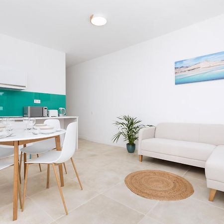 Flor De Hibisco Deluxe Apartments Pájara Kültér fotó